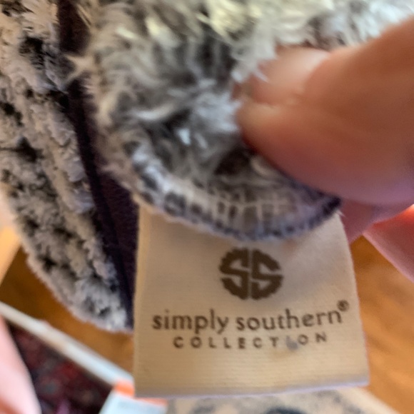 Simply Southern Sherpa pullover. Worn 2x‎ - Picture 7 of 7